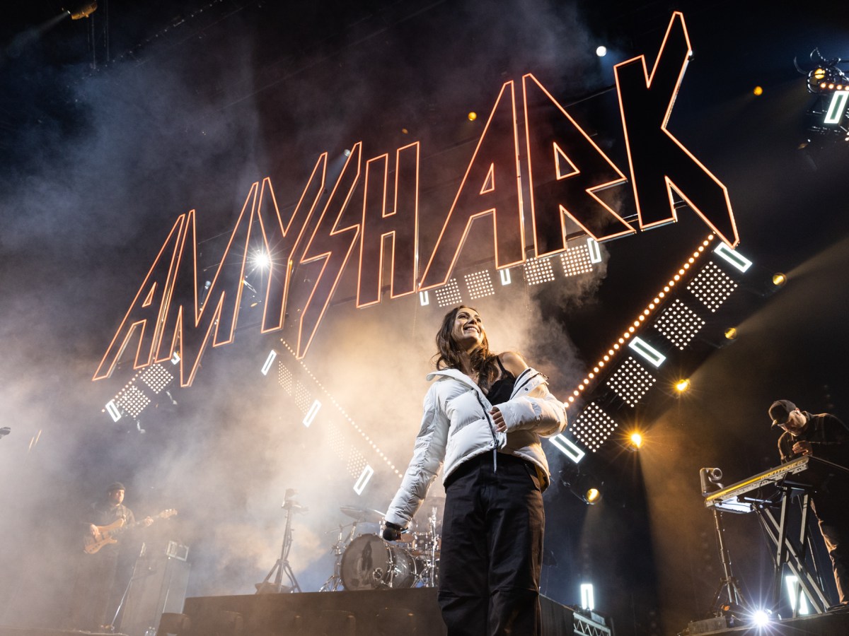 TOUR ALERT: Amy&nbsp;Shark