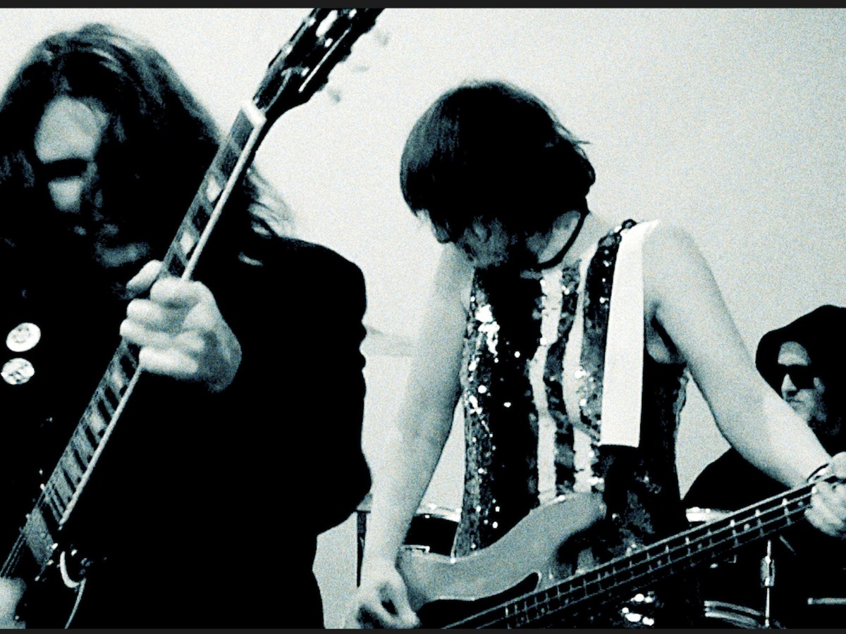 MOLER UNLEASH NEW SINGLE ‘ROKY’ FROM FORTHCOMING ALBUM ’69’ — OUT MARCH 6 + ANNOUNCE LAUNCH&nbsp;SHOWS