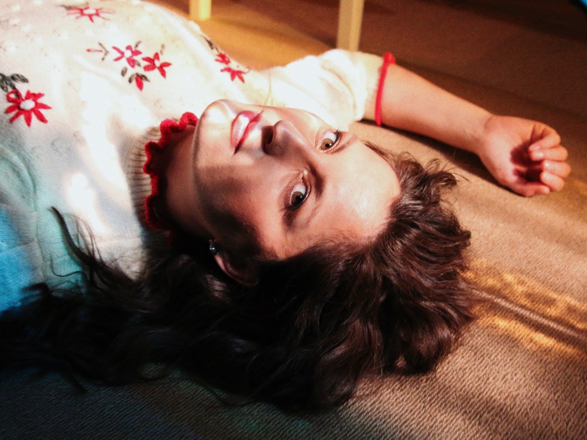 MAXON RELEASES DEBUT ALBUM ‘TALKING WITH STRANGERS’ OUT&nbsp;TODAY